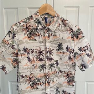 H&M / Resort Shirt / Floral Pattern / Small
